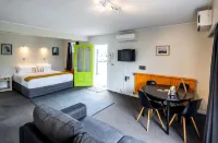 Aura Accommodation Hotels in Lake Okataina