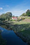 Crabtree Riverfront Cottages Beautiful Peaceful Location Relax & Enjoy Hotels in Grove