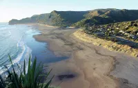 Maison de Rose Hotels in Piha