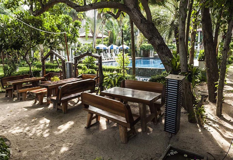 Koh Tao Montra Resort & SpaOver view