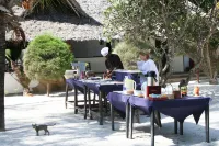 Moonshine Uroa Boutique Hotel - breakfast