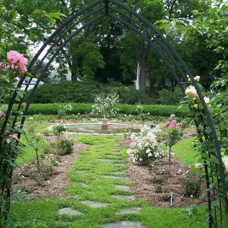 Vintage Gardens Bed & Breakfast Hotels in Wayne County