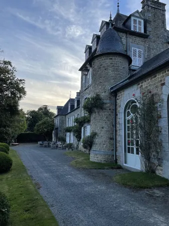 Chateau la Rametiere Отели в г. Монвирон