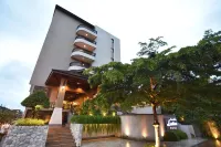 Leevana Hotel