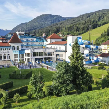 Schlosshotel Lacknerhof