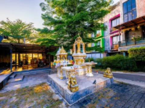 โรงแรมเดอะบี ระนอง เทรนด์ โรงแรมในระนอง