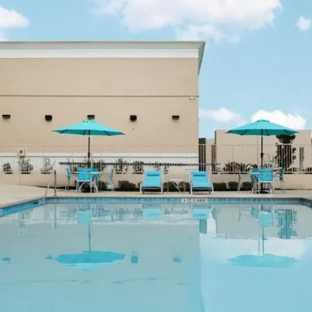 Holiday Inn BEAUMONT EAST-MEDICAL CTR AREA by IHG