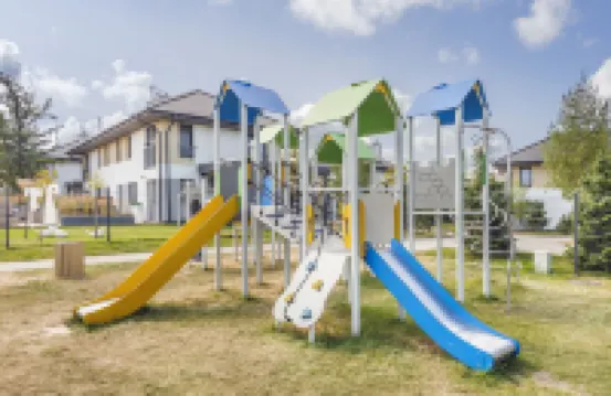 烏斯特羅尼莫斯基太陽與雪住宅酒店