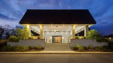 The Hub Murray Hill, BW Premier Collection Отели рядом с достопримечательностью «Нокия Белл Лабс»