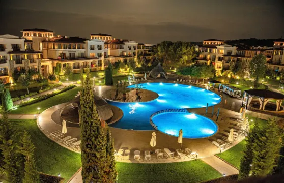 梅納達喀爾瓦西索佐波爾公寓酒店