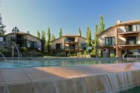 Mountain Lake Lodge Hotels in Bigfork