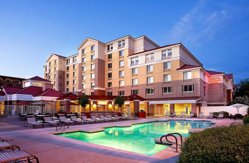 Hilton Garden Inn Scottsdale Old Town photo 4