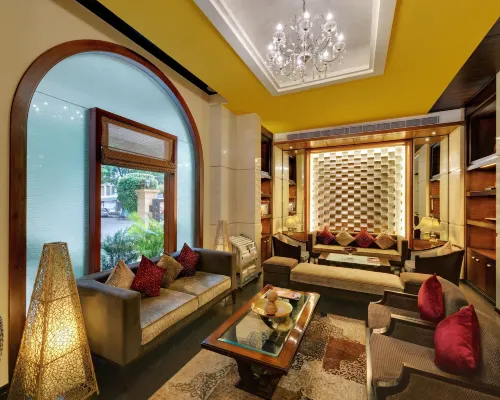 Grand Residency Hotel & Serviced Apartments Hotels near Mātunga