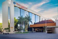 Hotel Guadalajara Plaza Expo Отели рядом с достопримечательностью «World Trade Center GDL»