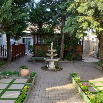 Heugh Road Guest House Отели рядом с достопримечательностью «Форт Фредерик»