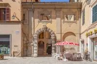 Dimora Storica Lo Svevo Hotel di Monsano