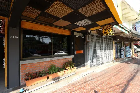 Room 22 Hostel