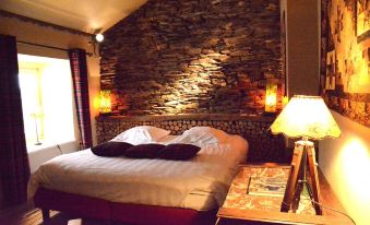 House Full of Charm & Comfort, Great Calm, Large Sauna, Large Hot Tub