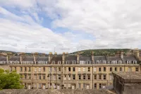 The Admirals House - Central Bath & Free Parking - Parvekkeita
