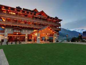 Tiaraa Hotels & Resorts - A Luxury Resort Manali