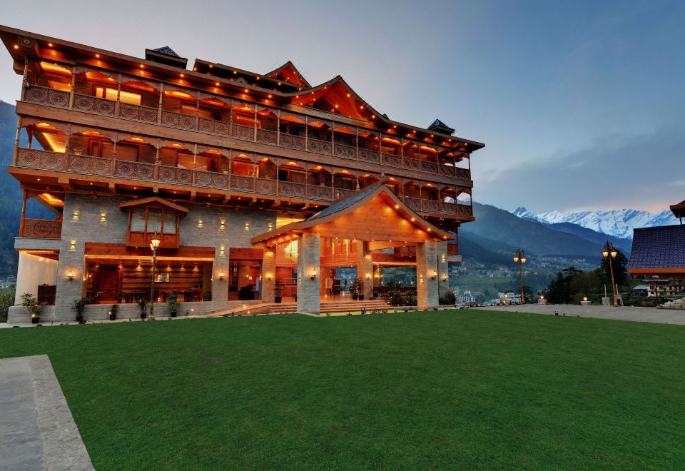 hotel overview picture