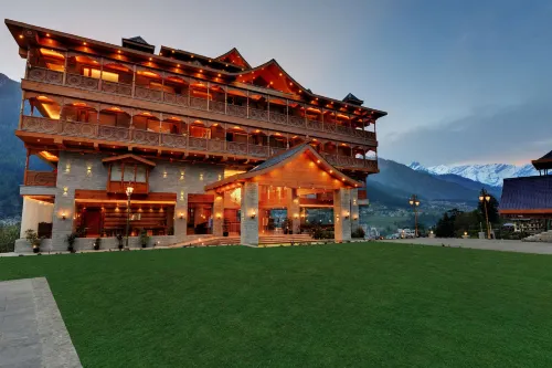 Tiaraa Hotels & Resorts - A Luxury Resort Manali