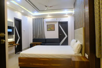 SURYA PLAZA Hotels near Kamathipura bellasi road Mumba 400008