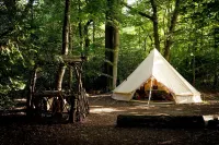Hollington Park Glamping Hotels in Kintbury