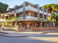 拉梅納多酒店 濱海卡瓦萊爾酒店