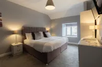The Slate - 2-Star