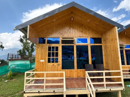 Himalayan View Resort Отели рядом с достопримечательностью «Phulwari Resort»