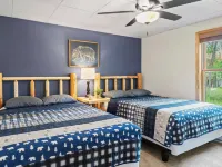 Bluejay Getaway by AvantStay Hotels in Penn Forest Township