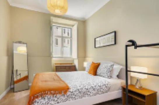 WHome Urban Comfort: 1-Br Near Airport & Train Station Hotels in Olivais