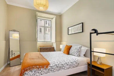 WHome Urban Comfort: 1-BR near Airport & Train Station Hotels in Olivais