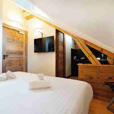 Hostellerie du petit Saint Bernard Rooms