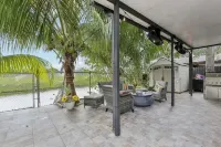 Tropical Miami Oasis
