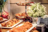 Nof Hotel - servizio colazione