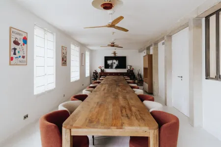 Maison Hubert Отели рядом с достопримечательностью «Большой колокол Бордо»