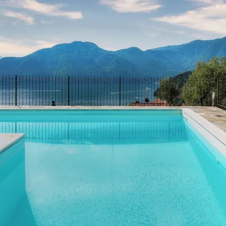 Villa Degli Angeli - by Myhomeincomo