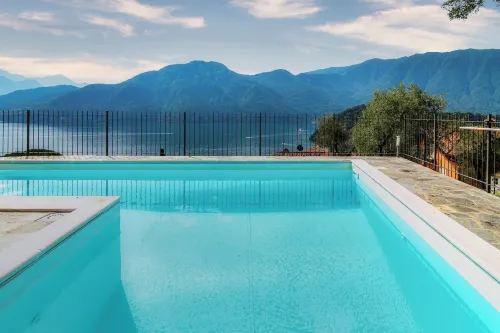 Villa Degli Angeli - by Myhomeincomo