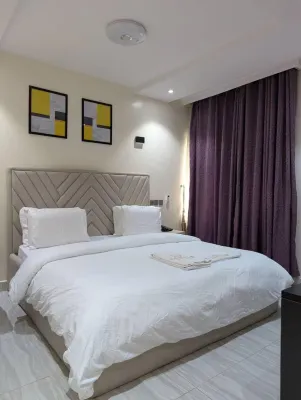 S and B Suites Hotels in Ojokoro