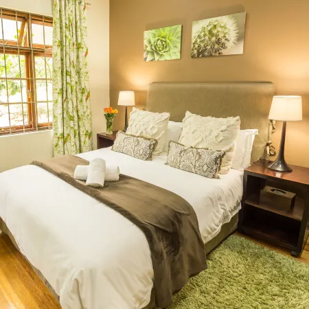 Mackaya Bella Guest House