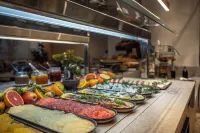 Neve Eilat Hotel by Atlas Hotels - فطور