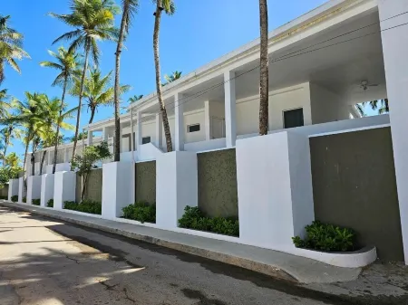 Hotel Miragua Playa El Agua