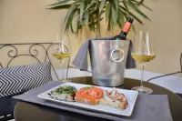 Hotel Touring Wellness & Beauty - breakfast
