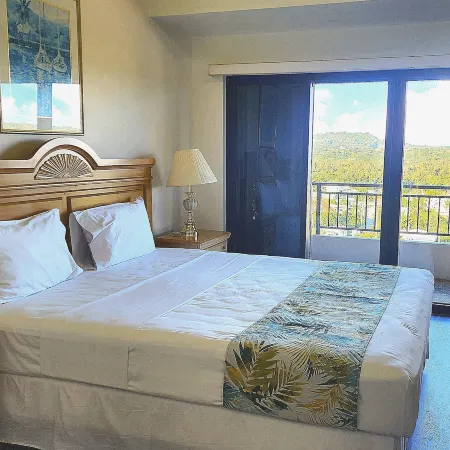 Aquarius Beach Tower
