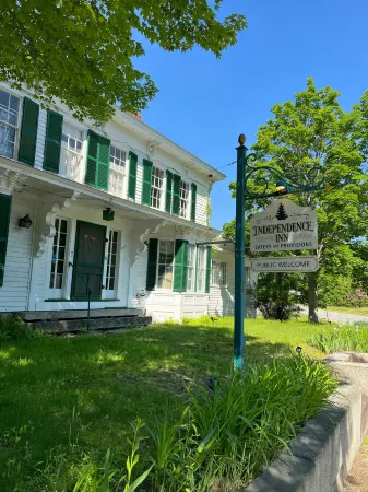 Independence Inn Отели в г. Эпсом