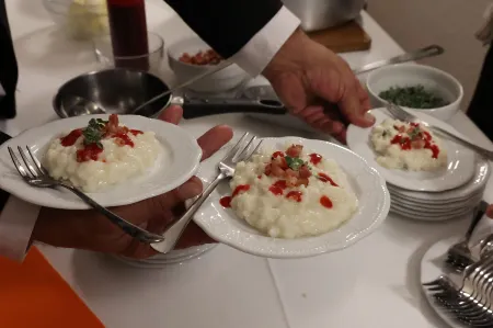 Wonderful Villa Between Como and Milano Отели в г. Монтевеккья