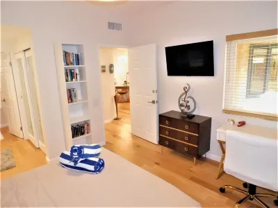Oasis Private Villa 2 bed 2.5 bath condo Pool Spa Pickleball Tennis