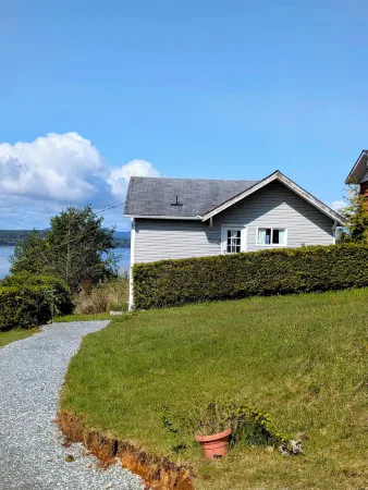 Cliff Haven on the Bay